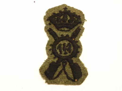 WW2 Era Original Italian 141st Regiment Cloth Badge