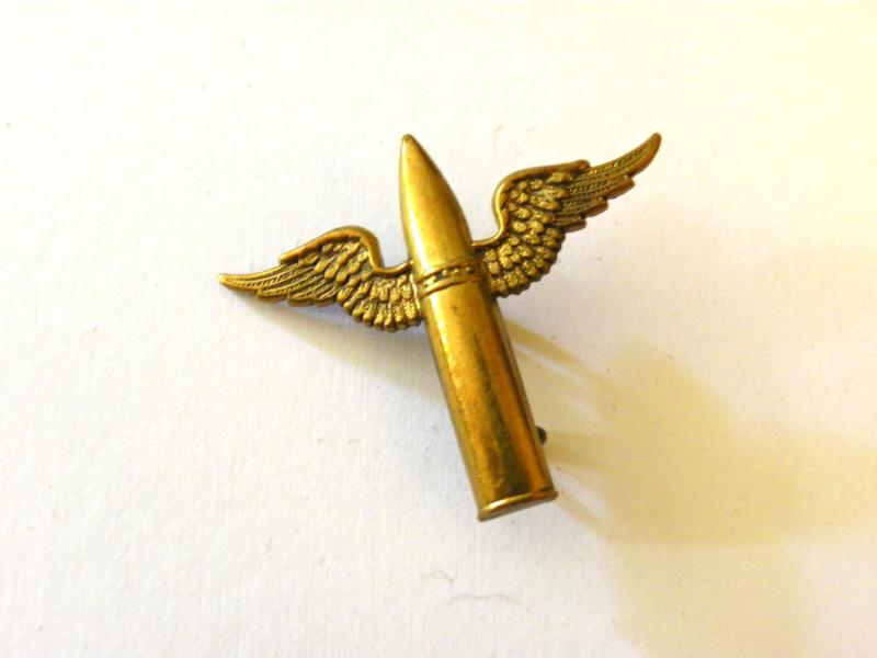 Early RAF Air Gunners Badge.
