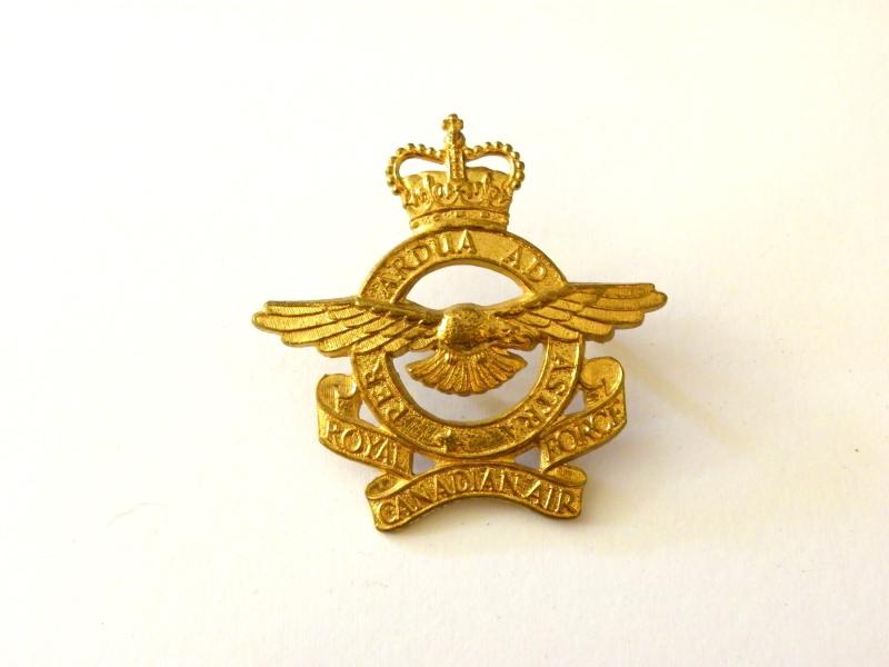 QEII Royal Canadian Air Force Cap Badge.