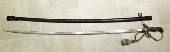 1930’s German Army Officer’s Sword by Alcoso. (4)