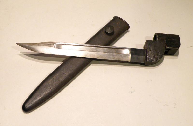 Post WW2 No 9 MkI Socket Bayonet.