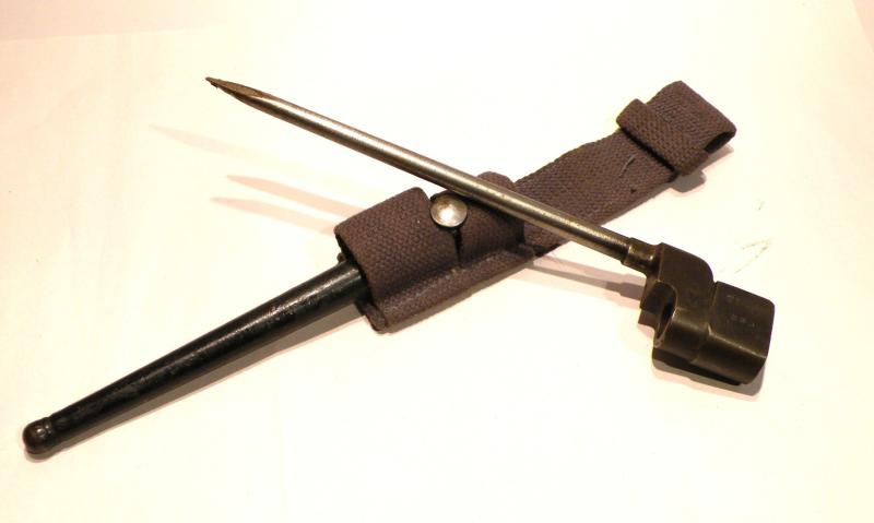 British WW2 No4 Bayonet & Frog AM Marked.