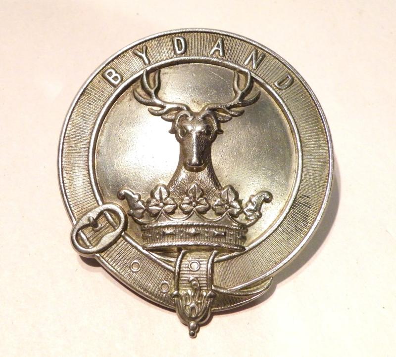 Scarce Victorian 6th V B Gordon Highlanders Glengarry Badge.