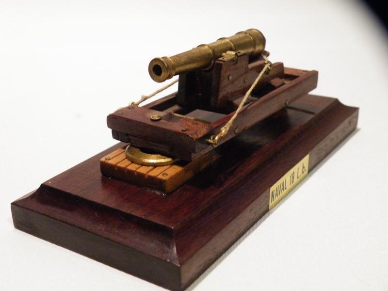Vintage Small Metal and Wood Naval 18lb Cannon Desk Item