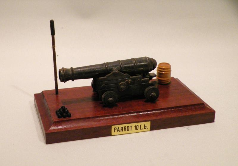 Vintage Small Metal Model Cannon Desk Item