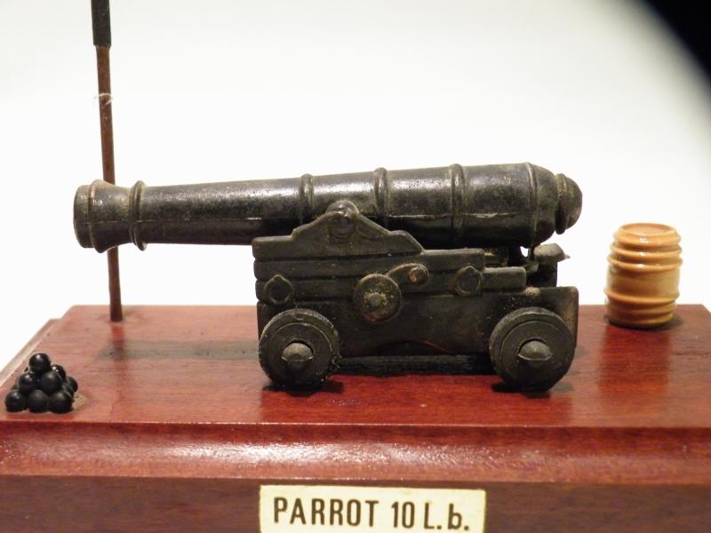 Vintage Small Metal Model Cannon Desk Item