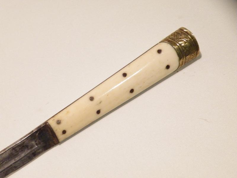 Antique Japanese Dinning Trouse.