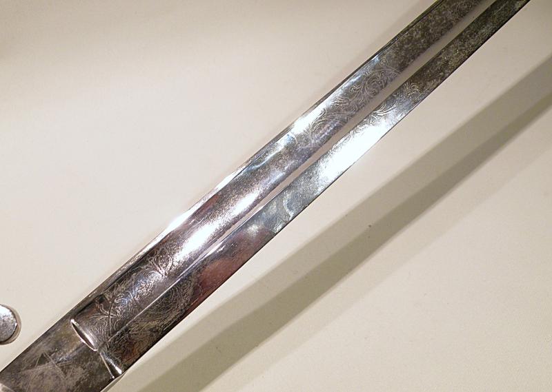 WW1 Artillery Officers Sword with Belt, Hangers