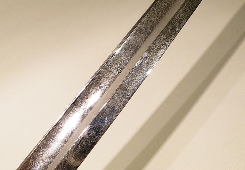 WW1 Artillery Officers Sword with Belt, Hangers