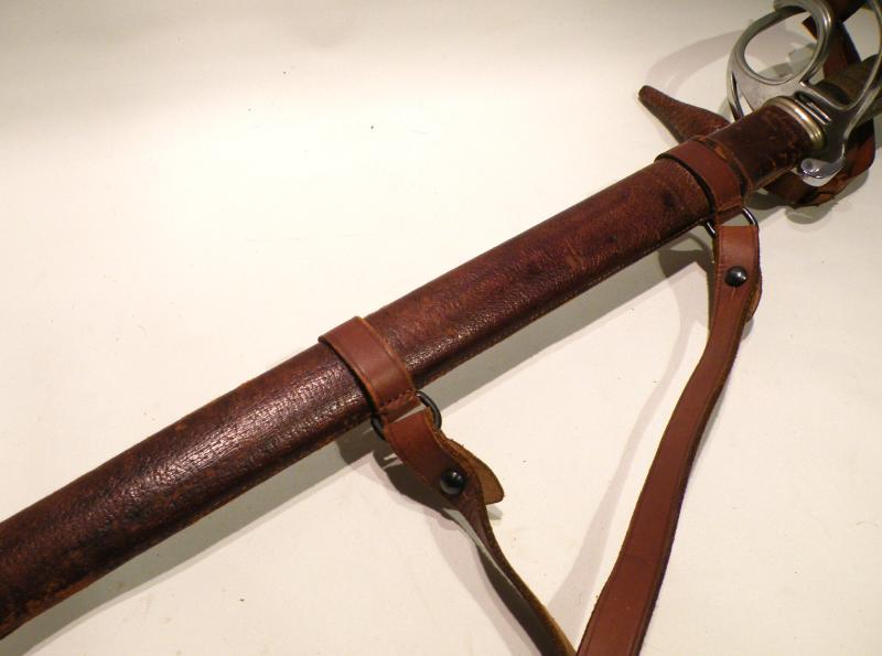 WW1 Artillery Officers Sword with Belt, Hangers