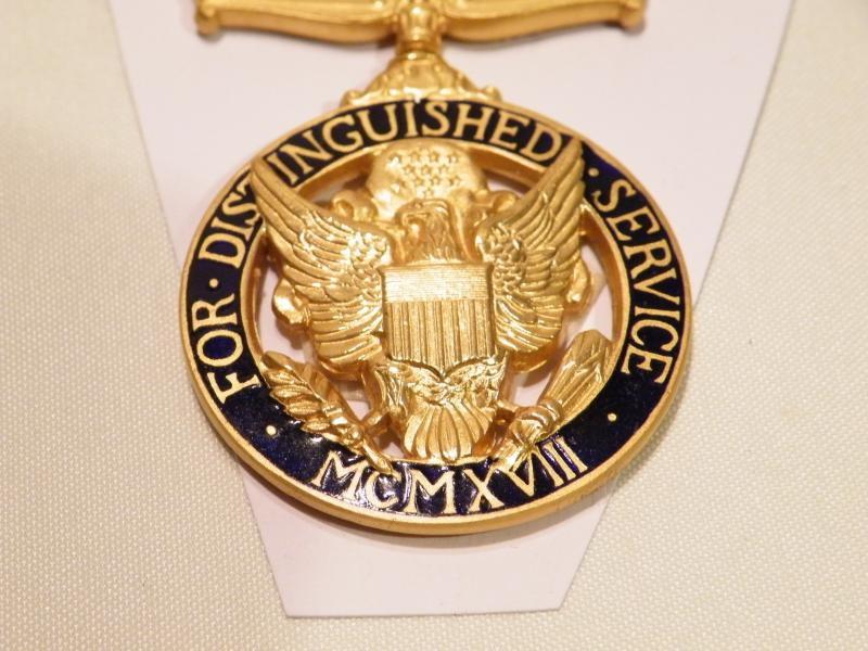Vintage United States Army Distinguished Service Medal with Bar