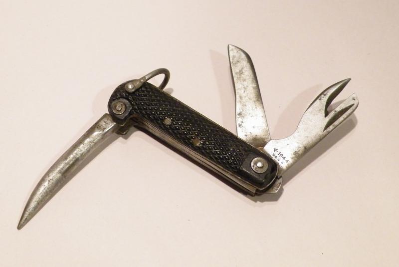 WW2 British Jack Knife by Wade & Butcher