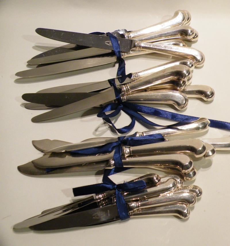 Stunning Butler of Sheffield A1 Plate set of Cutlery Pistol Grip & Rat Tail