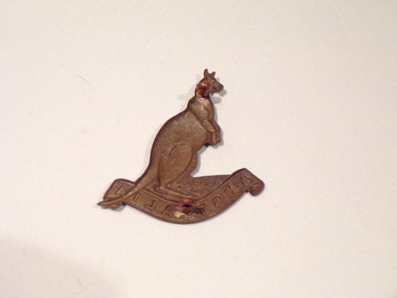 Kings Colonials C Squadron Cap Badge