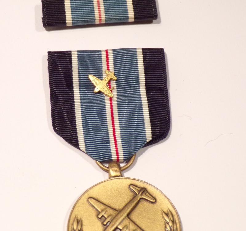 Vintage USA Berlin Air-Lift Humane Action Medal