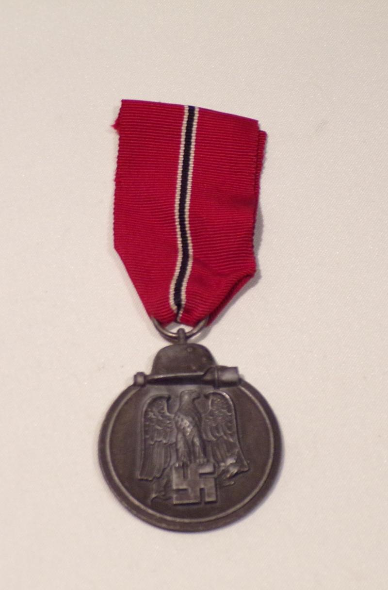 WW2 Winter Campaign Medal 1941/42 by Wiedmann