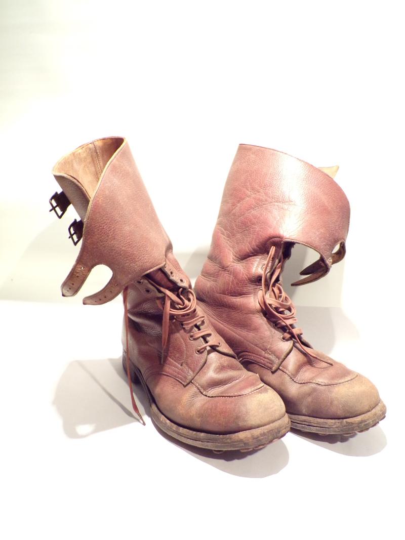 WW2 Dated 1944 pair of Army Officers Field Boots