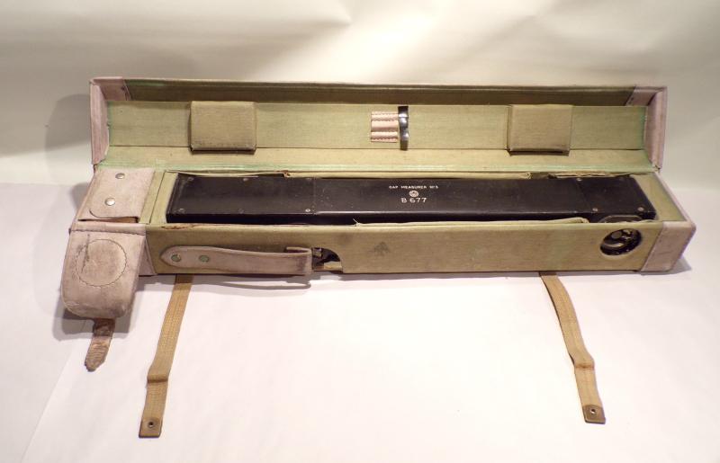 WW2 No3 B677 Gap Measurer in Case.