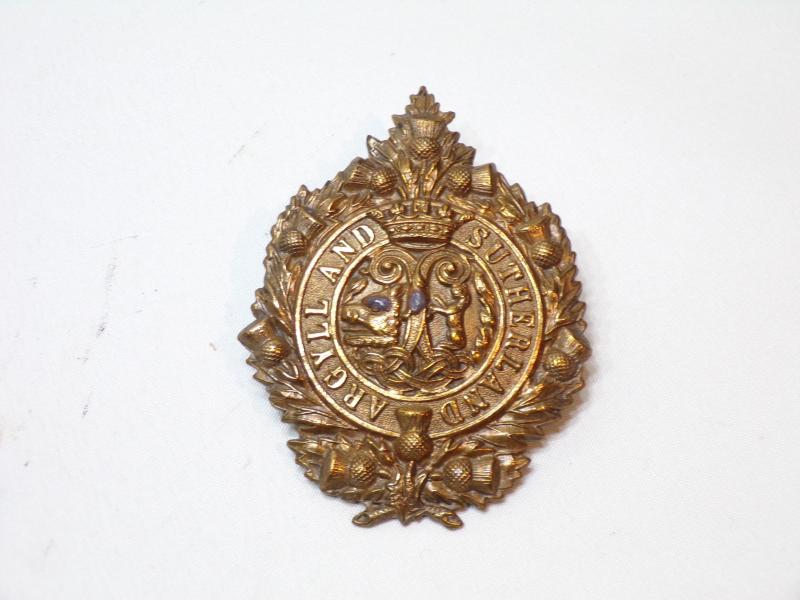 Scarce WW1 Argyll & Sotherland Highlanders Officers Glengarry Badge.
