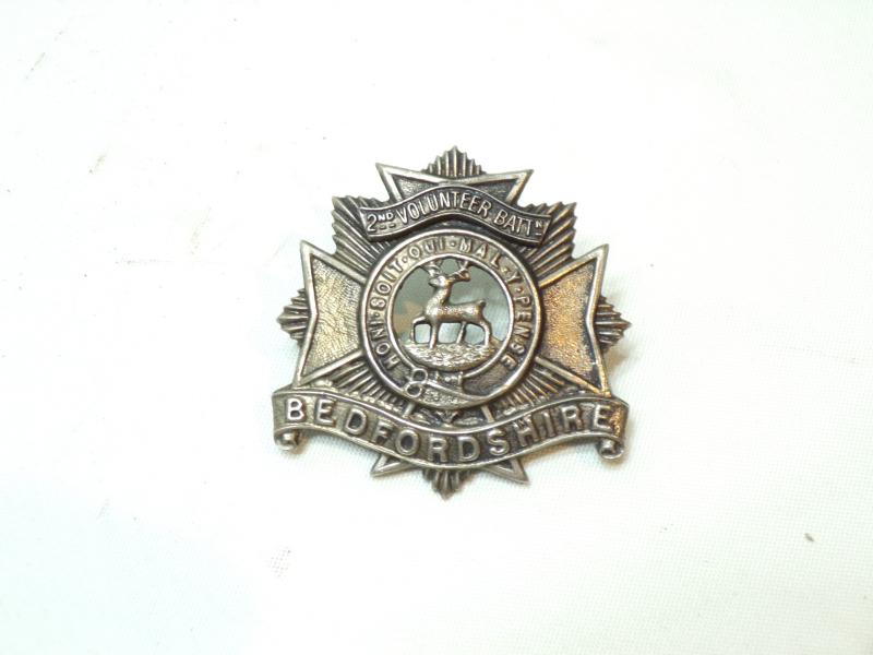 2nd Volunteer Battalion Bedfordshire Regiment Cap Badge.