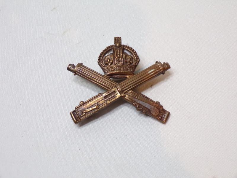 WW1 Machine Gun Corps Officers Cap Badge.