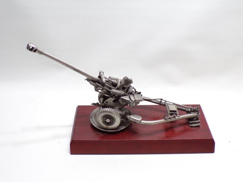 Solid Metal Model 105mm L118 Light Howitzer Field Gun.
