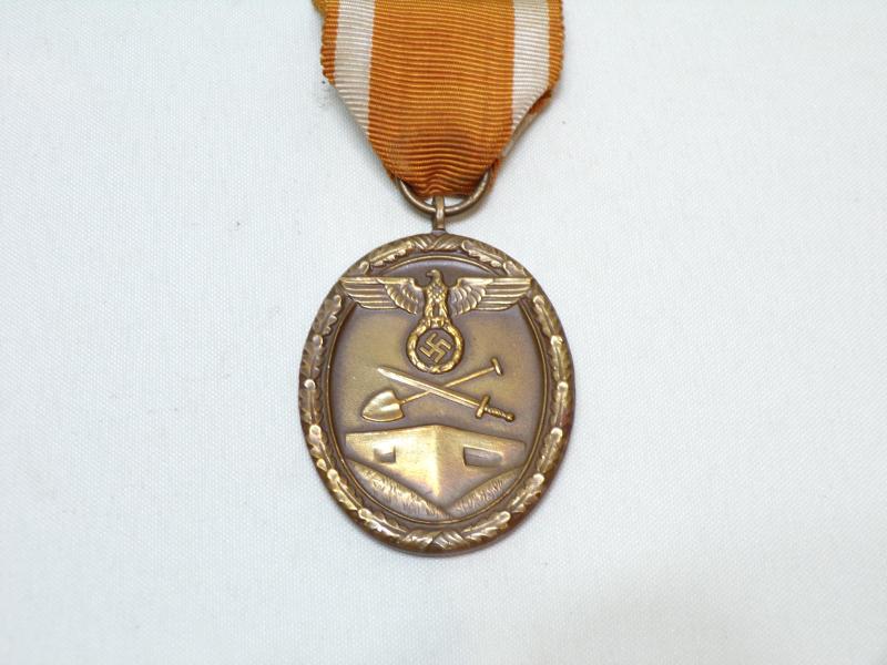 WW2 Era West Wall Medal