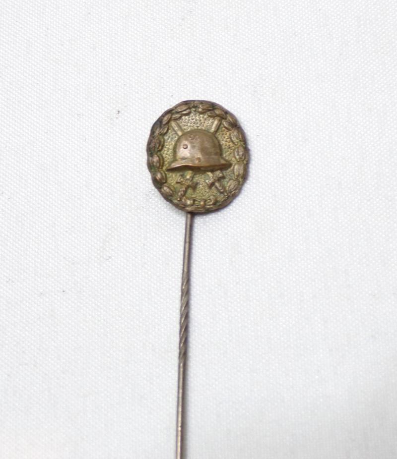 WW1 German Silver Wound Badge & Pin.