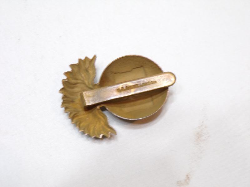 WW2 Era Royal Inniskilling Fusiliers Cap Badge