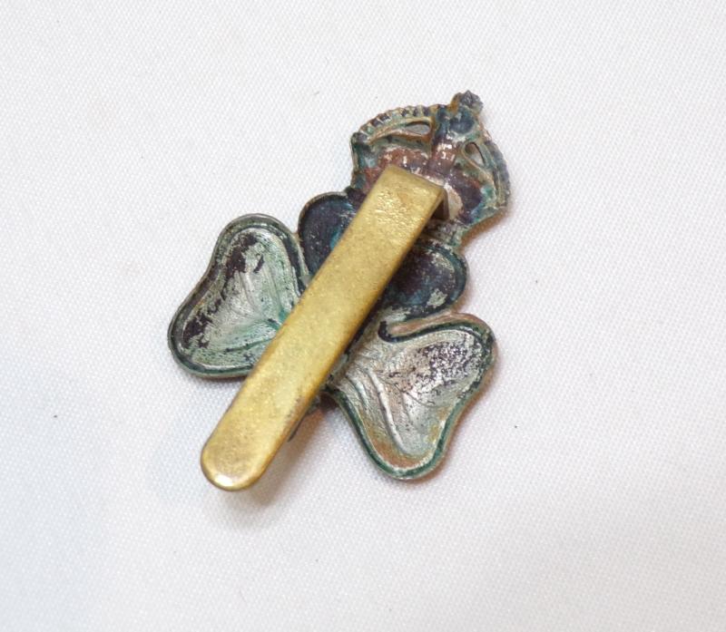 Scarce WW1 Era 14th Btn Royal Irish Regiment Cap Badge.