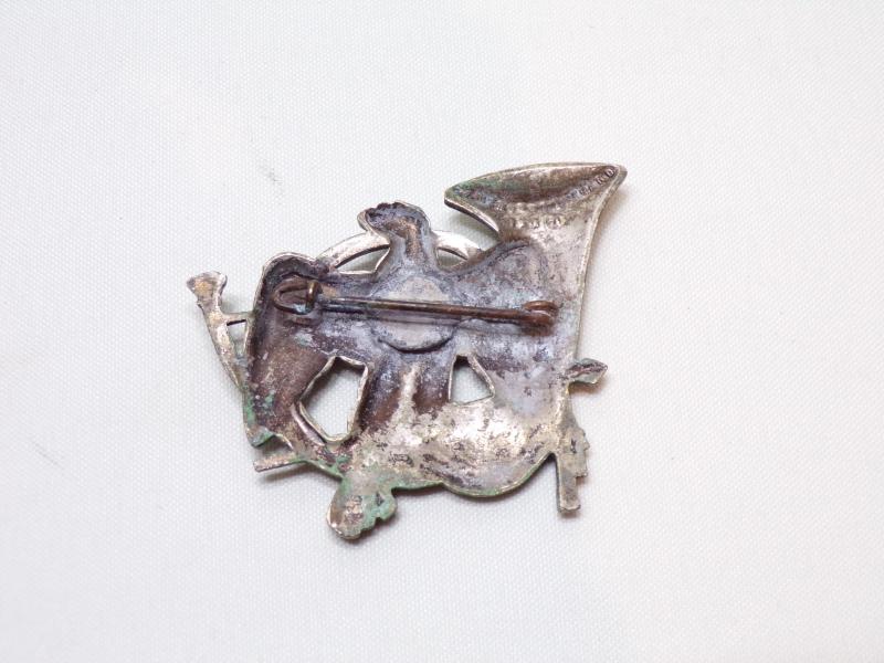 French 24th Battalion Alpine Corps Cap Badge.