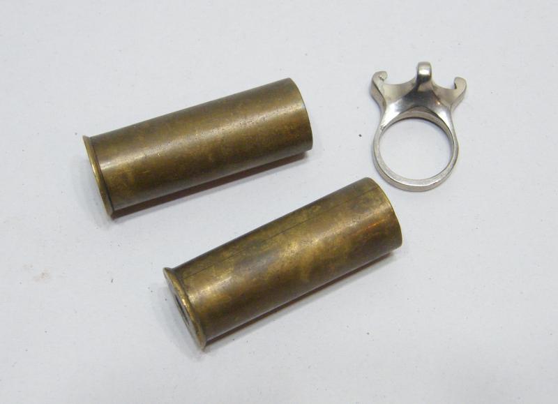 Vintage 12B Shotgun Snap Caps and Extractor