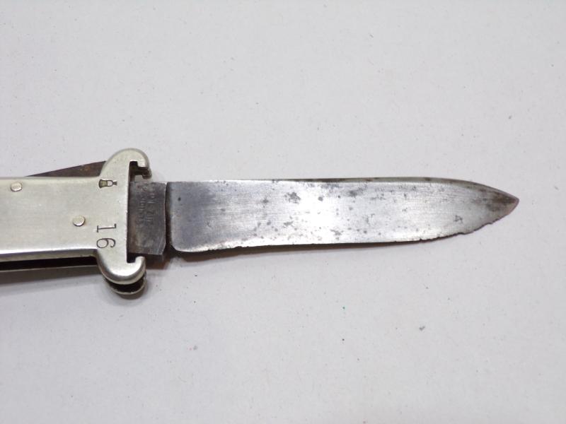 Vintage Folding Turnkey Knife.